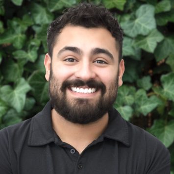 Facetune_16-12-2025-14-35-04